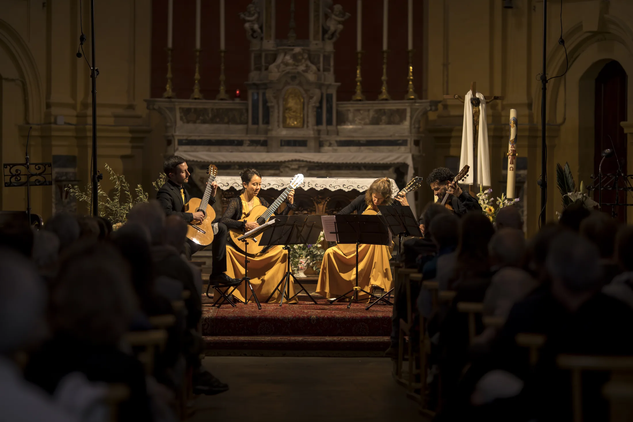 Quatuor Tastiera sur scène à Aix-en-Provence — concert de guitares classiques