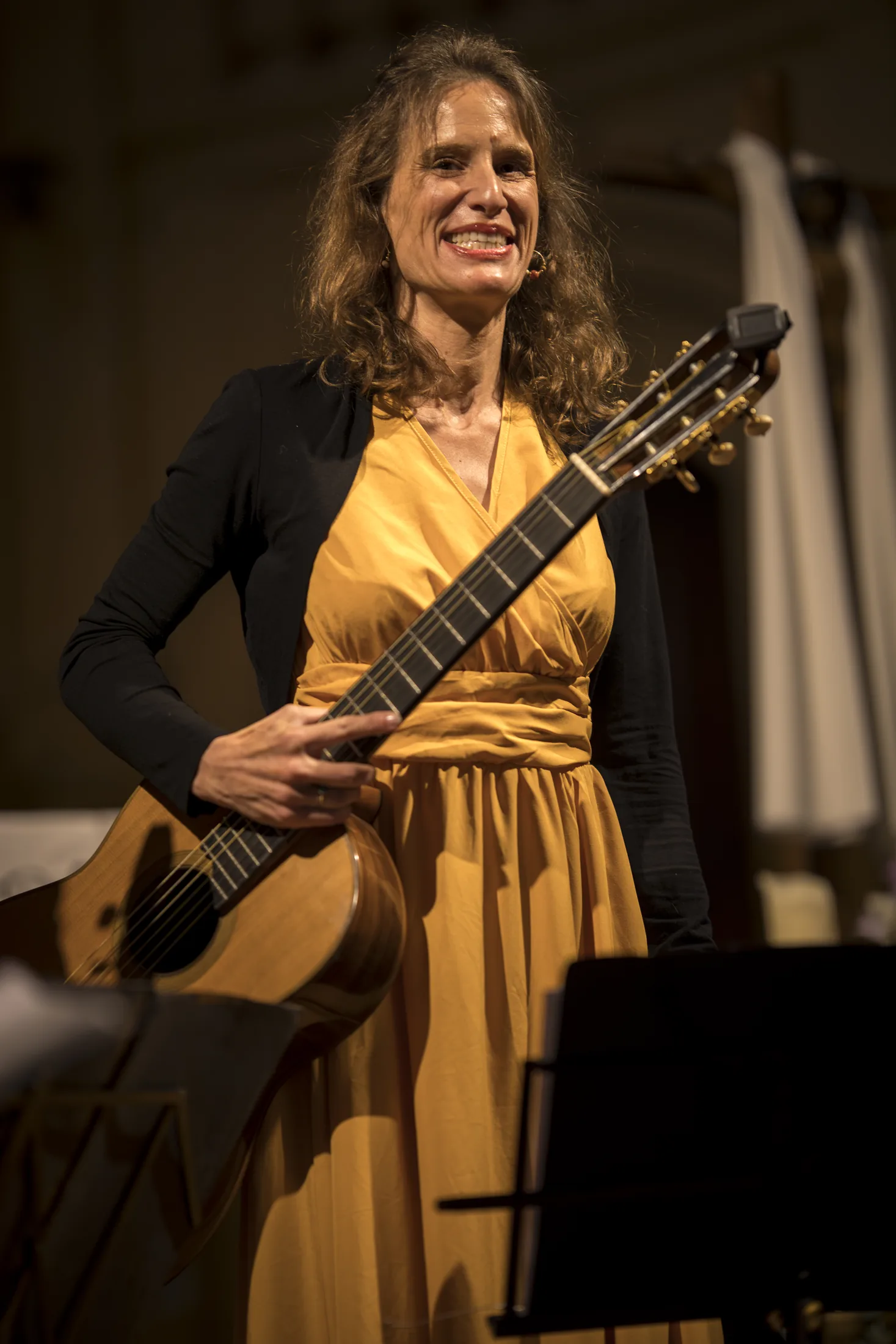 Portrait de musicienne du Quatuor Tastiera — lumière d'église à Aix-en-Provence